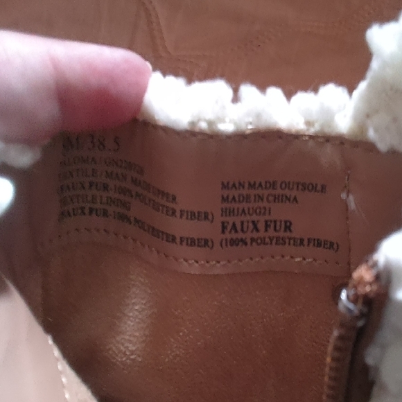 BCBGeneration Brown and White Heeled Boots with Lace-Up Design - Picture 5 of 6